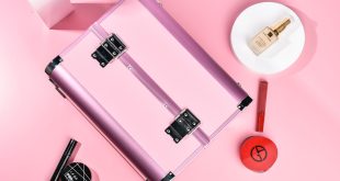 Makeup Kit Essentials for the Teenage Girls
<span class="bsf-rt-reading-time"><span class="bsf-rt-display-label" prefix="Reading Time"></span> <span class="bsf-rt-display-time" reading_time="2"></span> <span class="bsf-rt-display-postfix" postfix="mins"></span></span><!-- .bsf-rt-reading-time -->